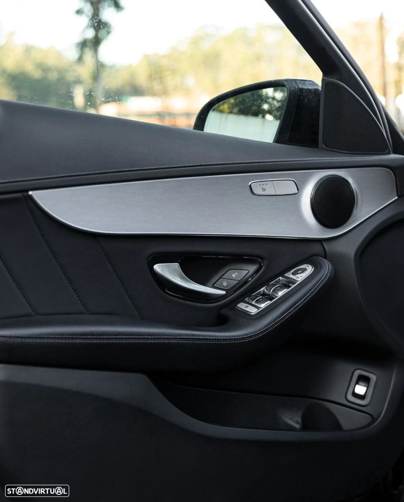 Mercedes-Benz C 300 e AMG Line - 17