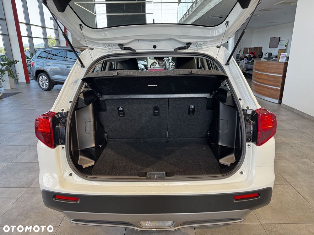 Suzuki Vitara - 11