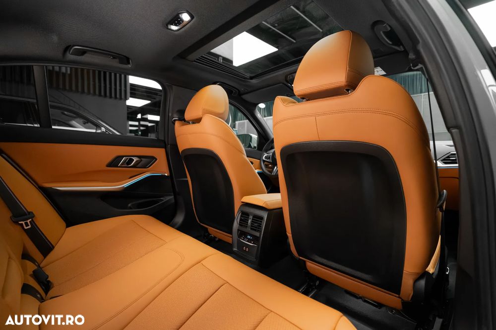 BMW Seria 3 330i xDrive Aut. - 29