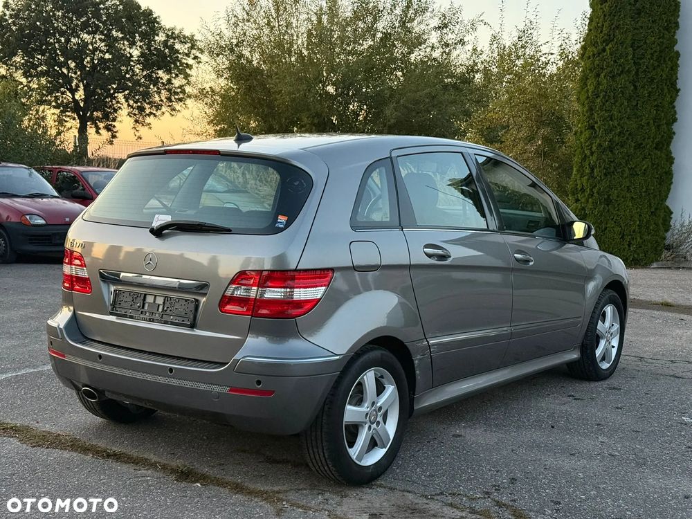Mercedes-Benz Klasa B 170 Special Edition - 12