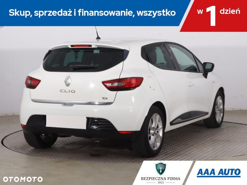 Renault Clio - 7