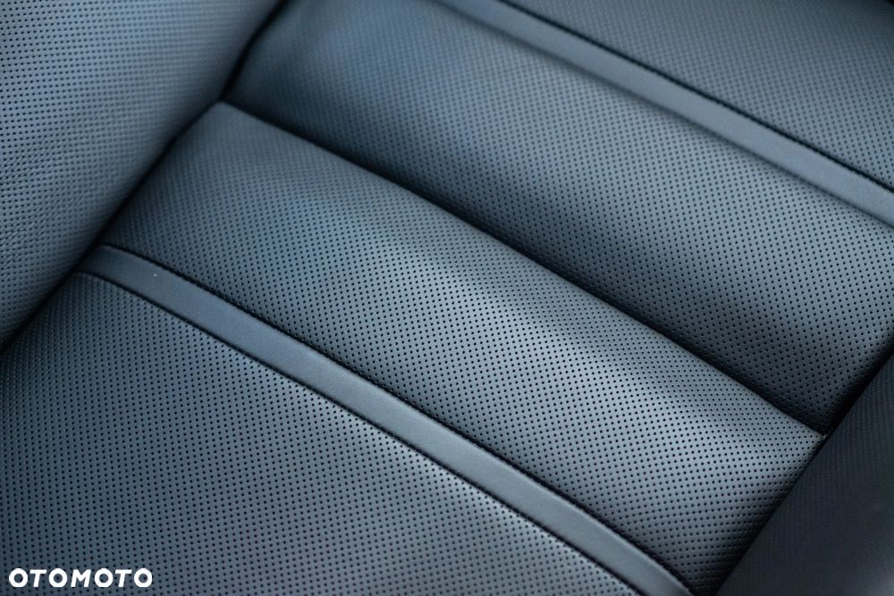 Porsche Cayenne Turbo - 20