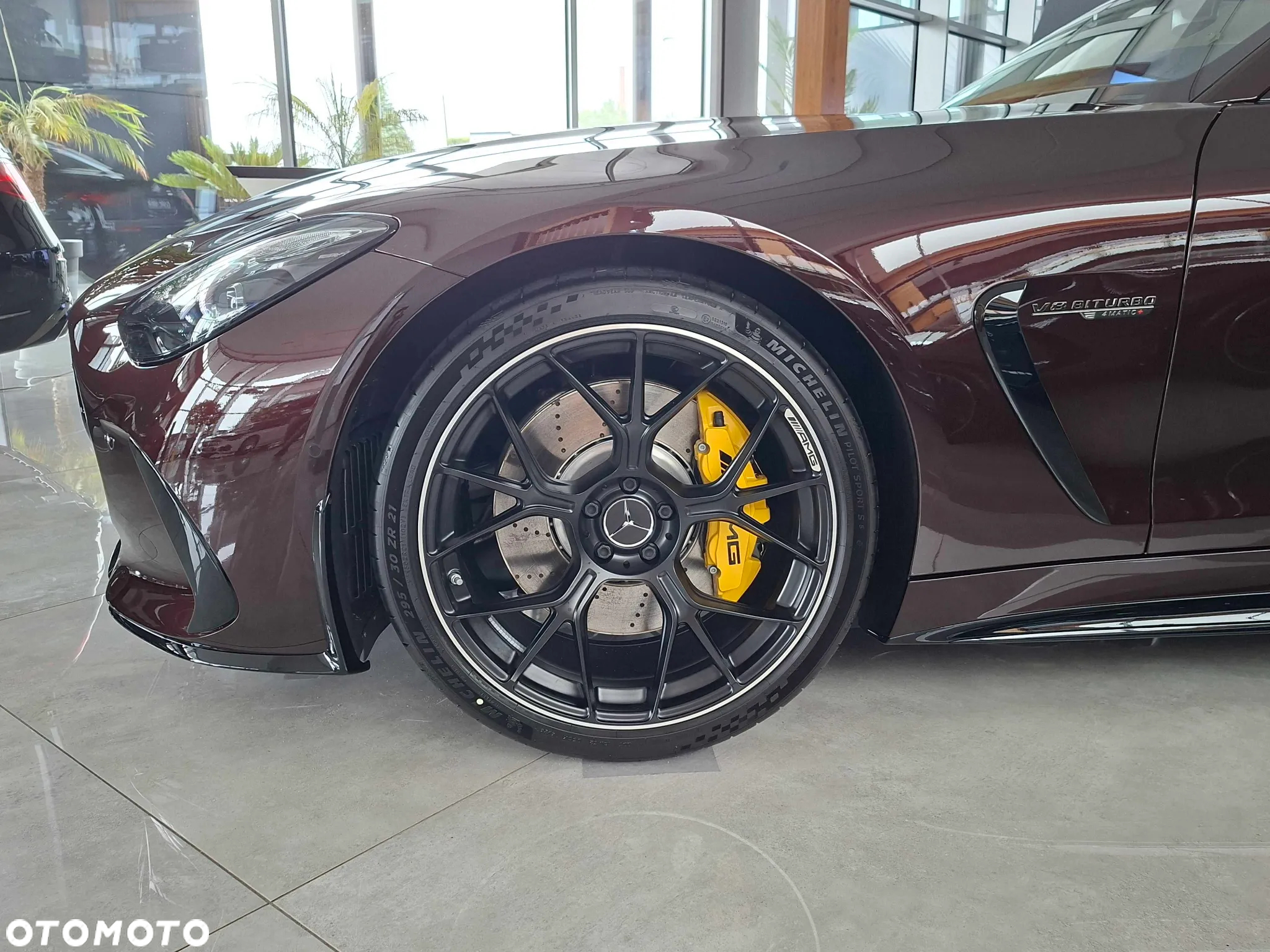 Mercedes-Benz AMG GT 63 4Matic+ - 9