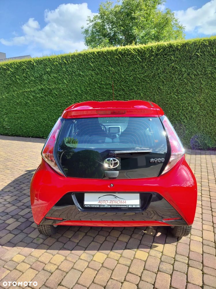 Toyota Aygo x-play touch - 31