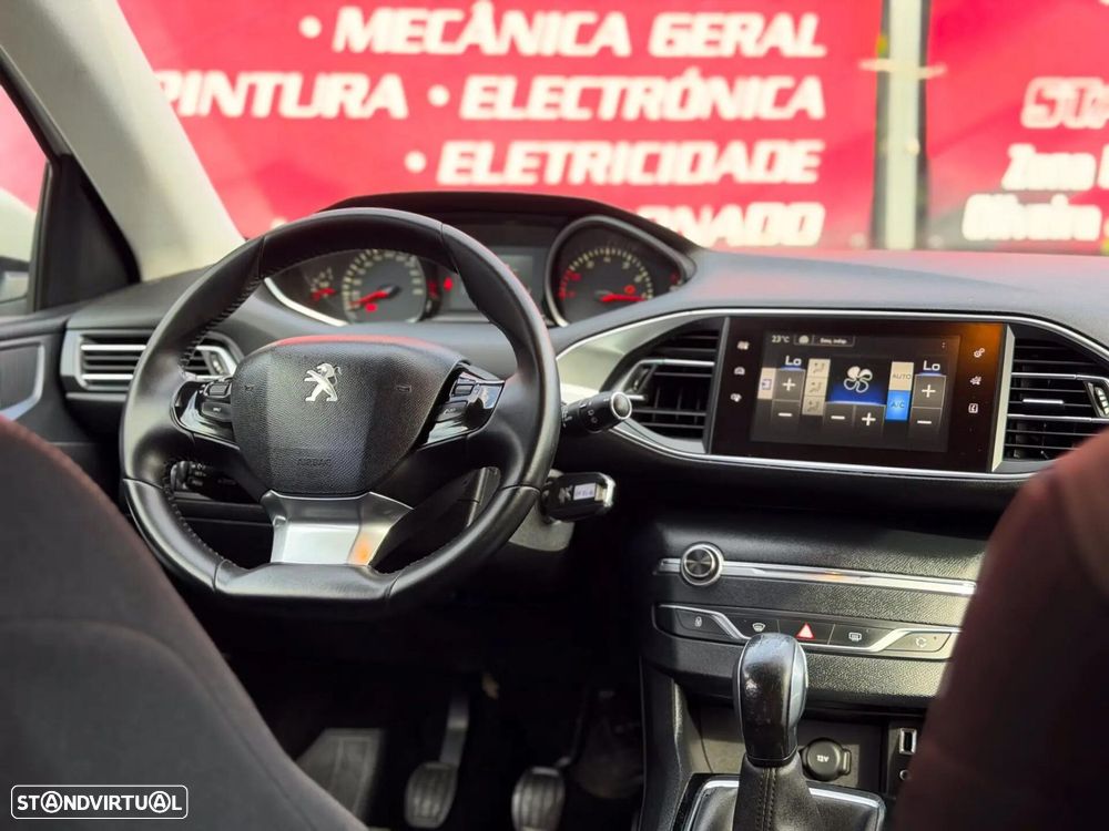 Peugeot 308 1.2 PureTech Active - 17