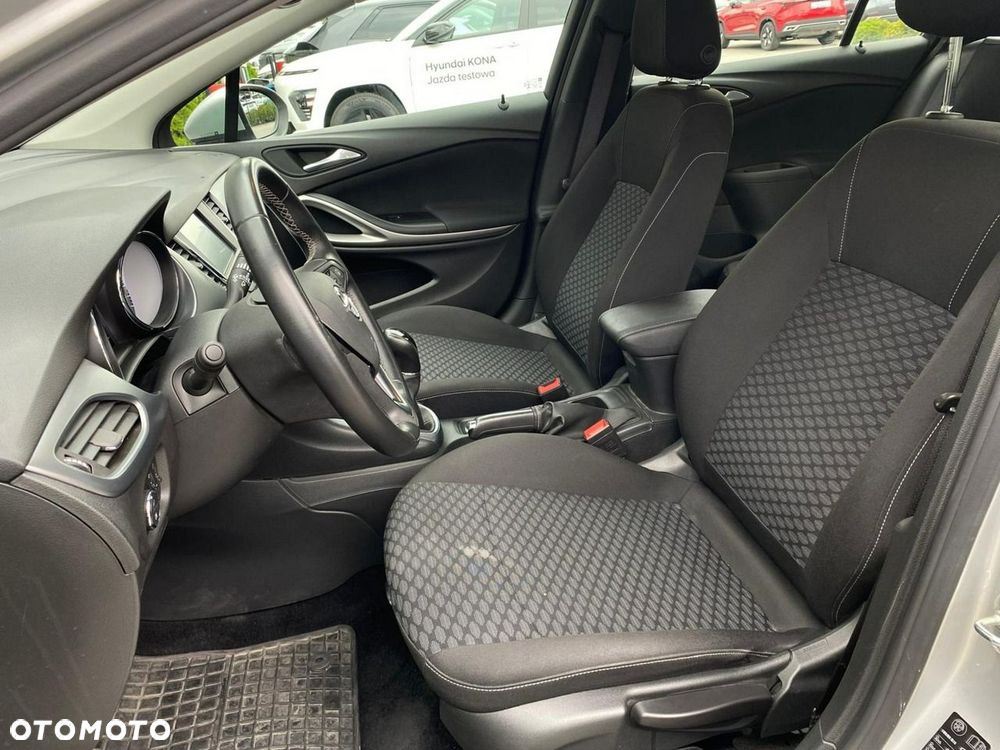 Opel Astra 1.4 T Enjoy S&S - 25