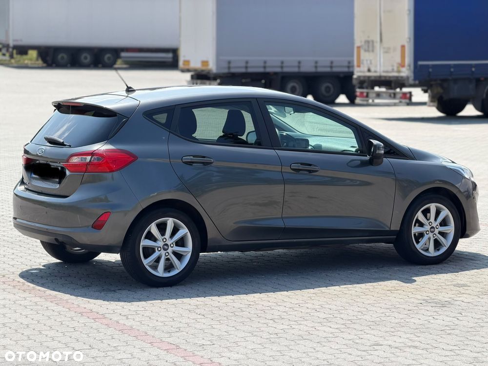 Ford Fiesta - 9