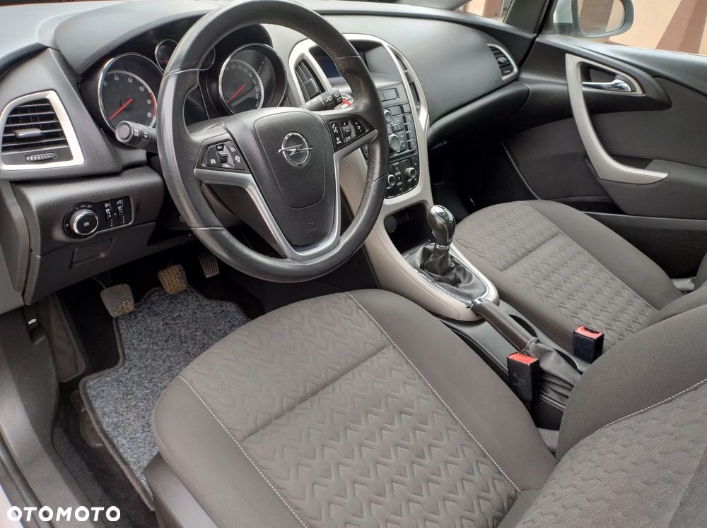 Opel Astra 1.6 Style - 26