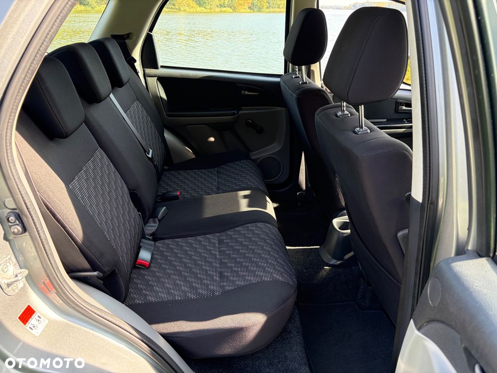 Suzuki SX4 - 13