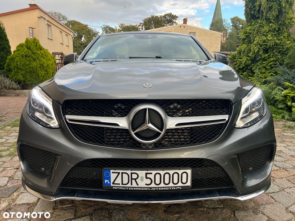 Mercedes-Benz GLE - 12