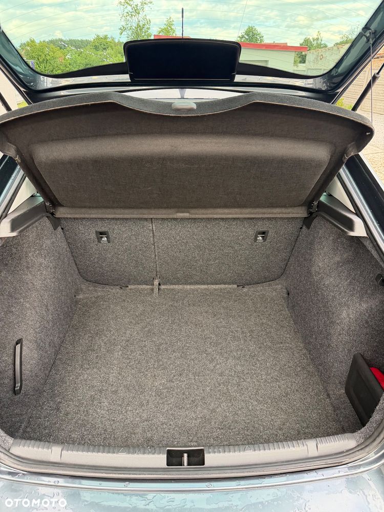 Skoda RAPID 1.2 TSI Elegance Max - 14