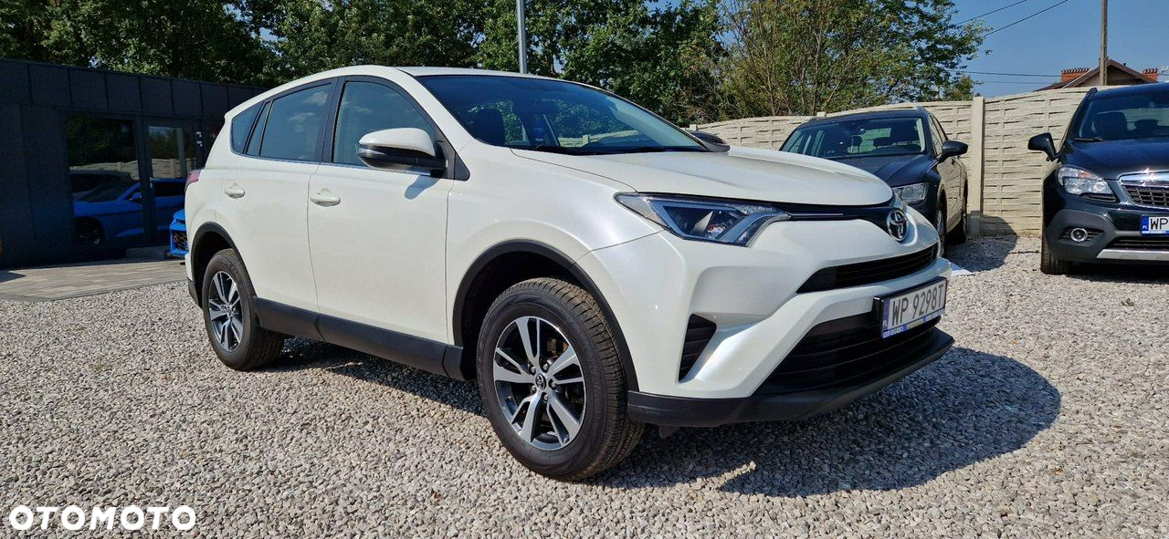 Toyota RAV4 - 15