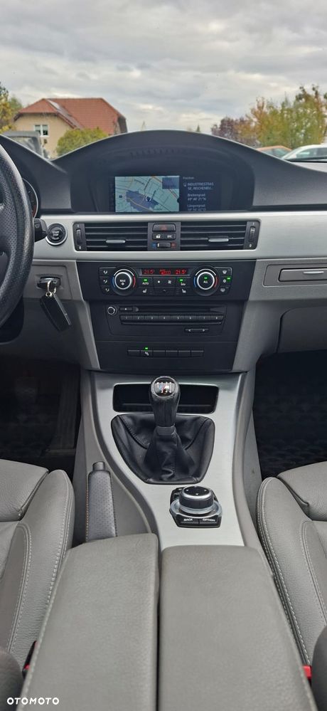 BMW Seria 3 330d DPF Edition Lifestyle - 18