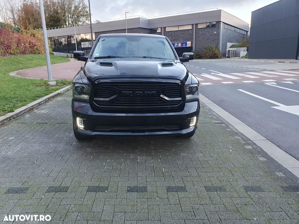 Dodge RAM - 1