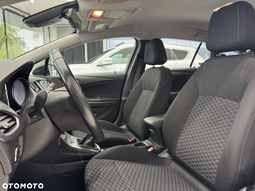 Opel Astra 1.5 CDTI Edition S&S - 10