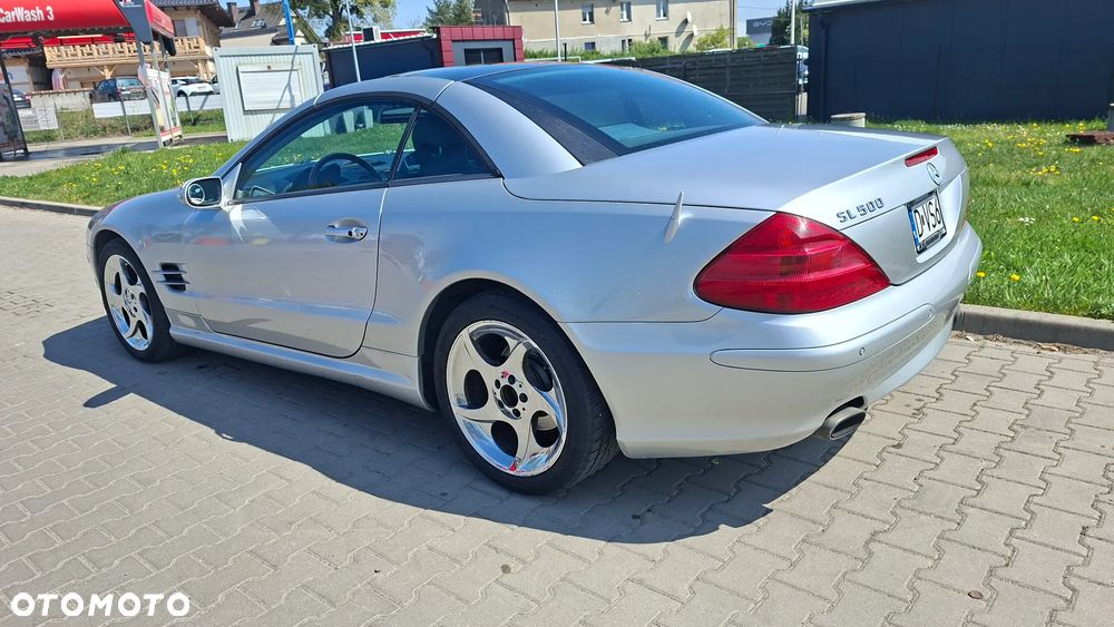 Mercedes-Benz SL 500 7G-TRONIC - 13