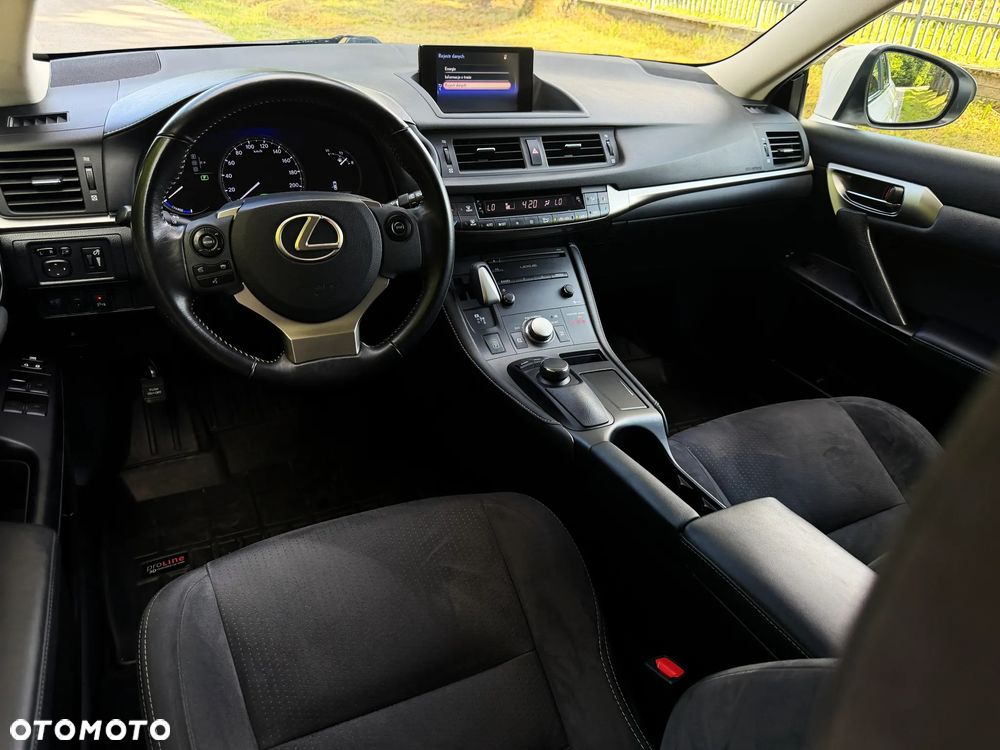 Lexus CT 200h Elite - 8