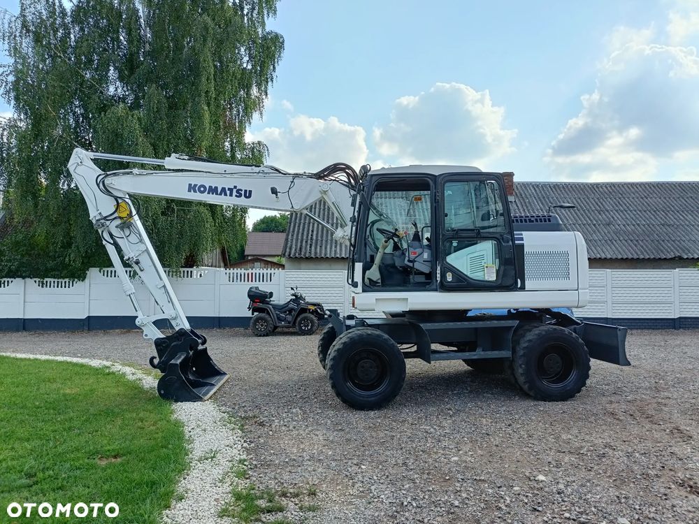Komatsu PW 140 - 11
