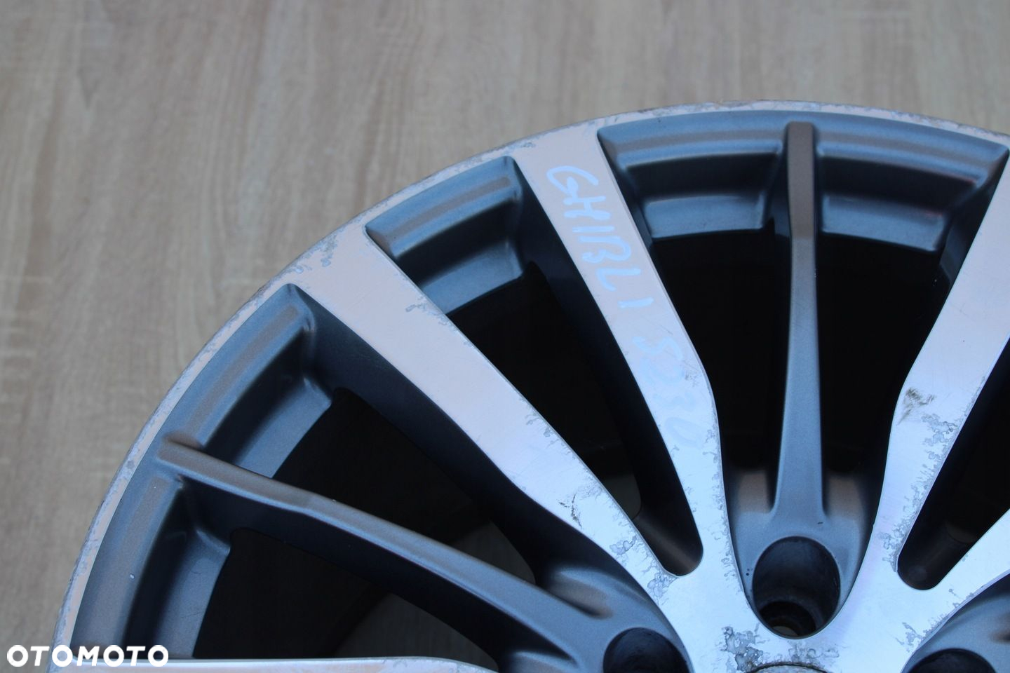 FELGA ALIMINIOWA 19" MASERATI GHIBLI 10J 5x114,3 ET40 - 9