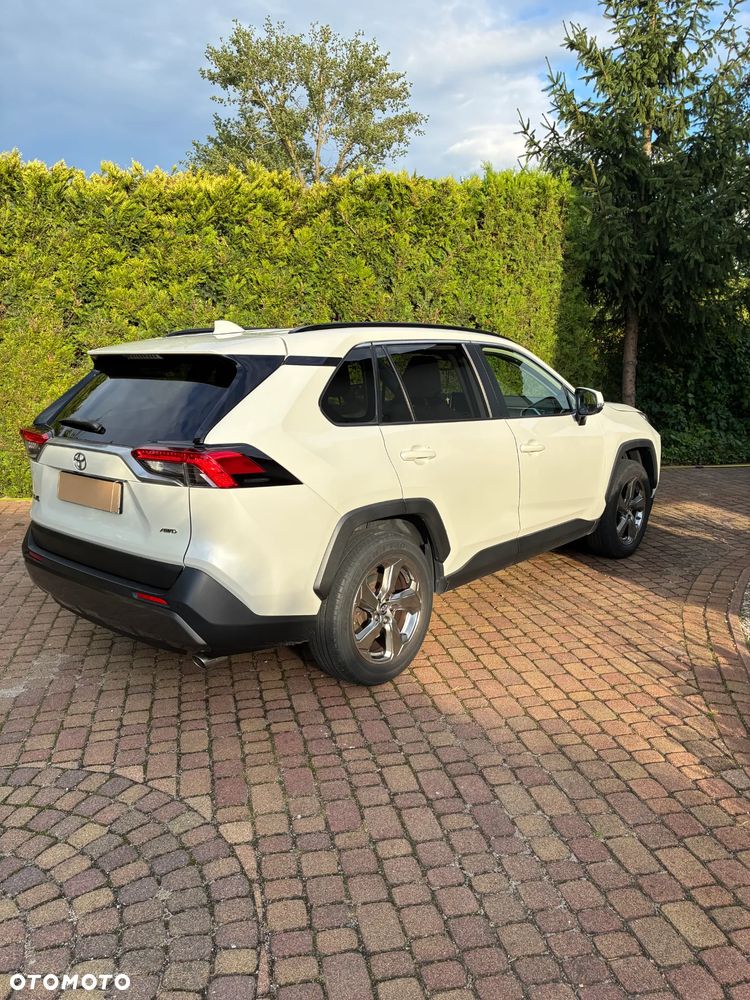 Toyota RAV4 - 5