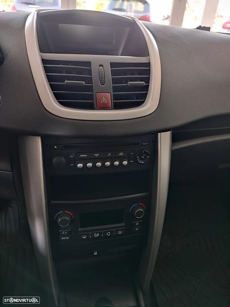 Peugeot 207 SW 1.4 SE Sportium - 7