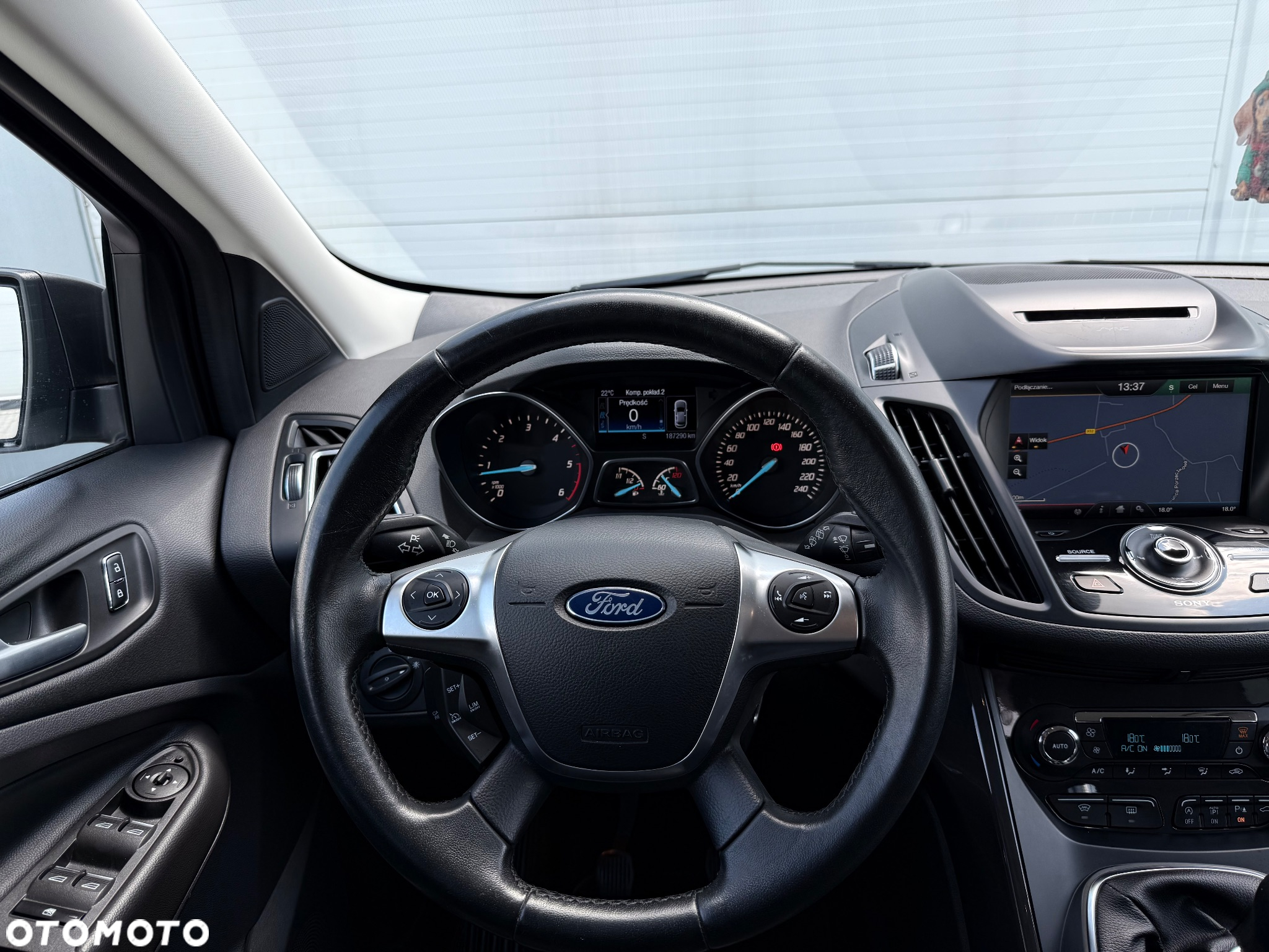 Ford Kuga 2.0 TDCi 4WD Titanium - 23