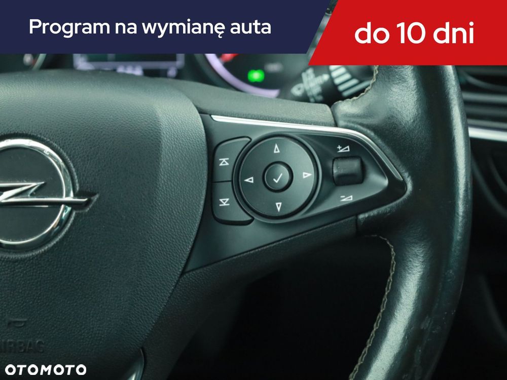 Opel Insignia - 19