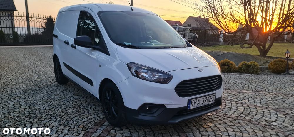 Ford Transit Courier - 7