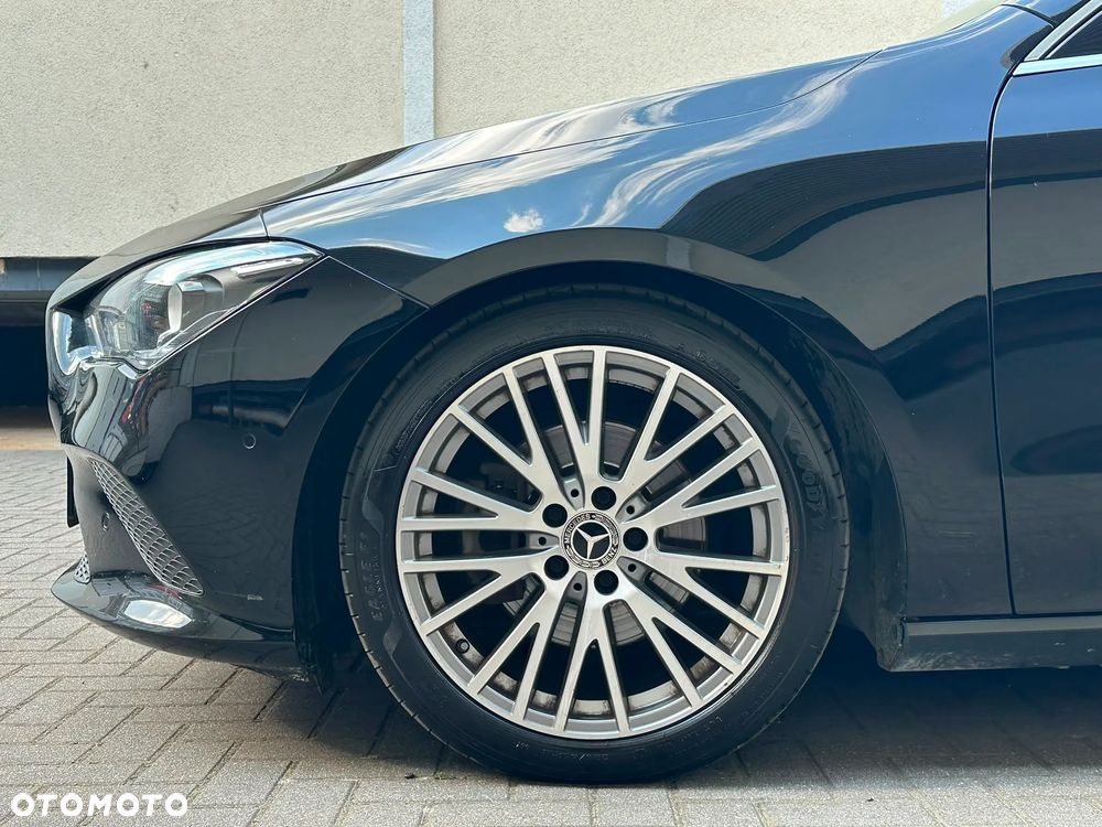 Mercedes-Benz CLA 200 d Progressive 8G-DCT - 9
