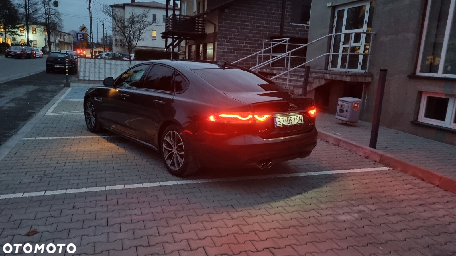 Jaguar XF - 13