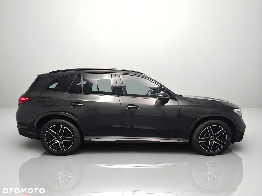 Mercedes-Benz GLC 200 d mHEV 4-Matic AMG Line - 4