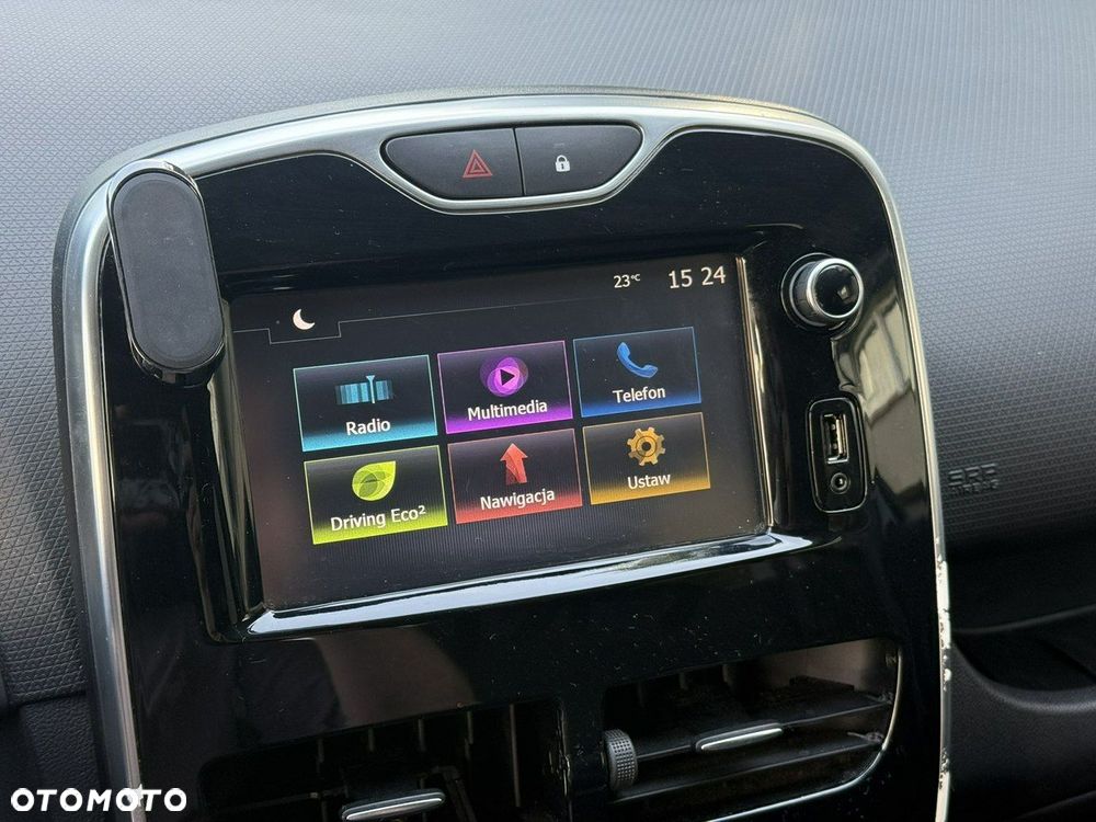 Renault Clio - 15