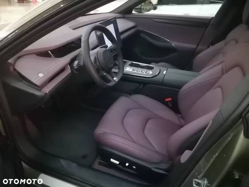 Xiaomi SU7 - 13