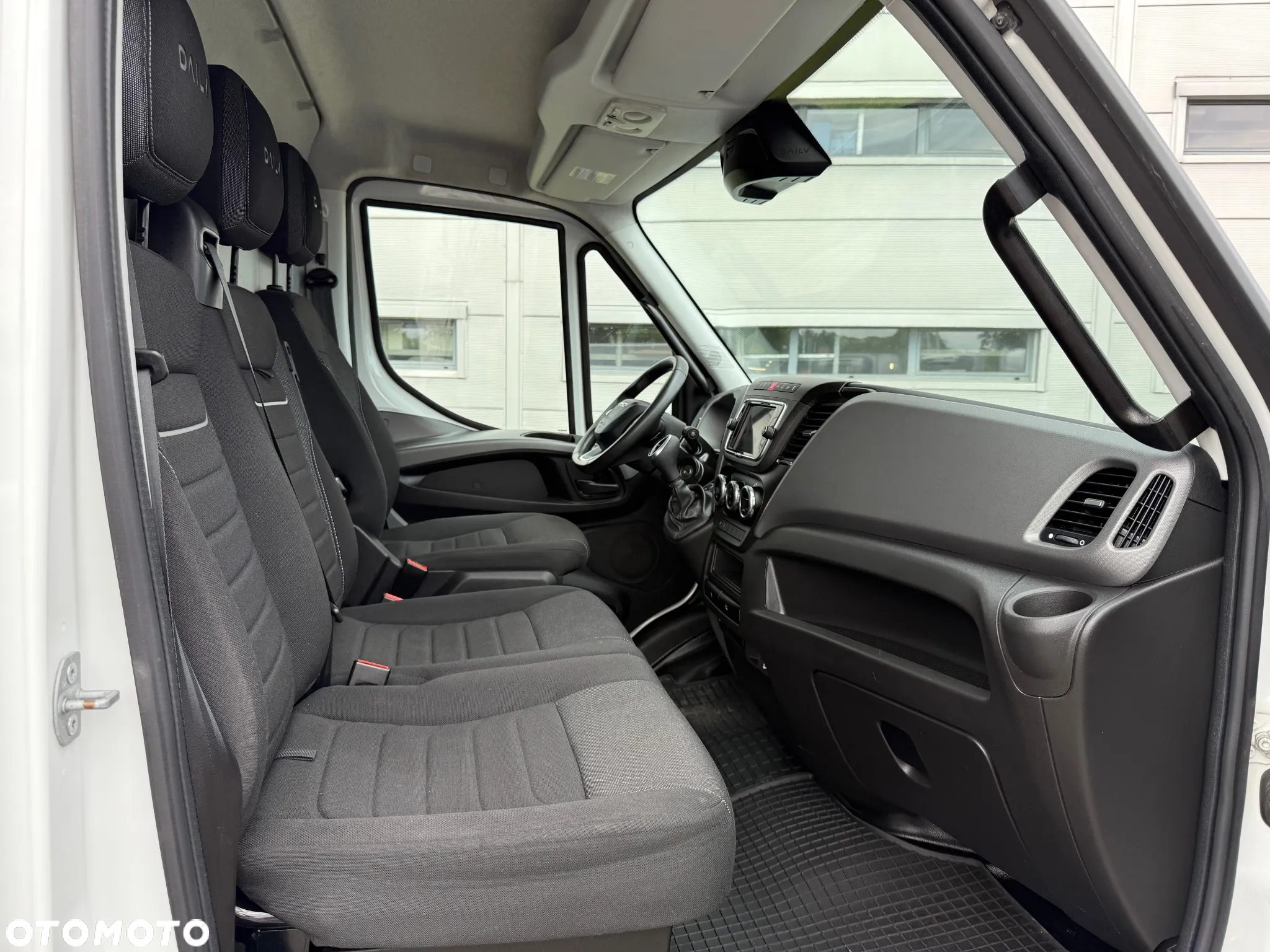 Iveco 35S18 (31118) - 10
