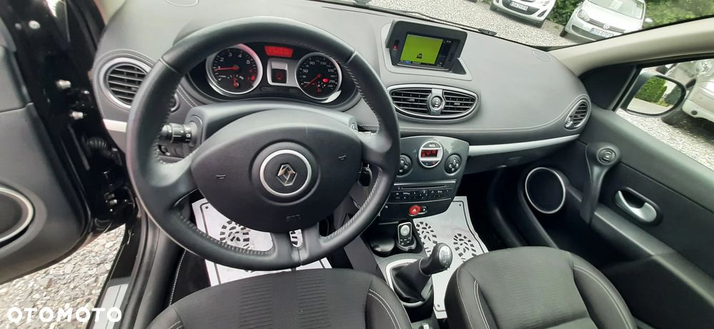 Renault Clio 1.2 16V Dwudziestka Euro5 - 32
