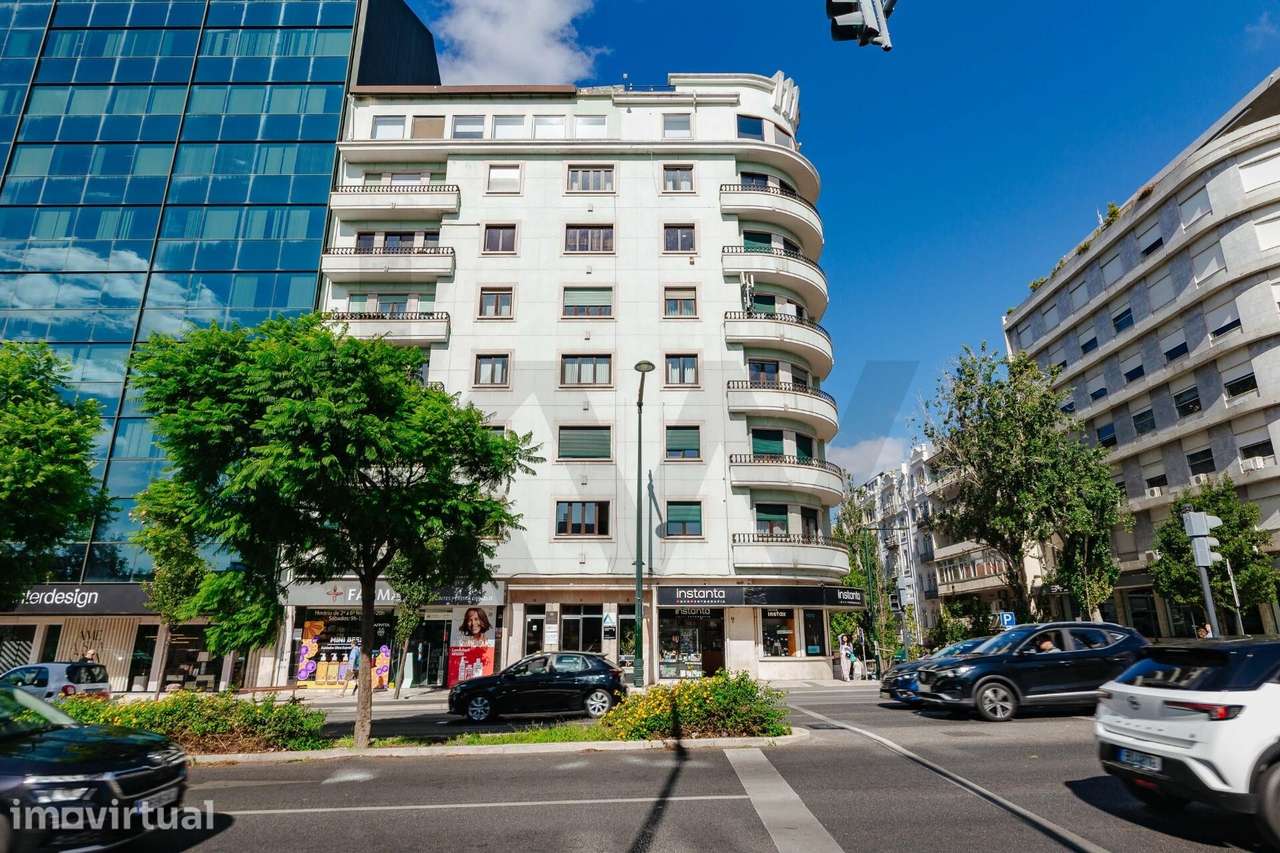 Apartamento T4 MOBILADO - Junto ao Marquês de Pombal - Grande imagem: 2/30