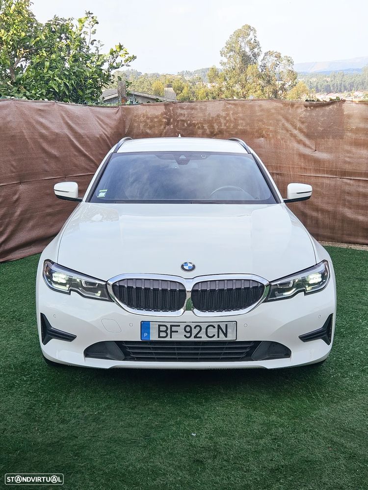 BMW 320 d Aut. Sport Line - 2