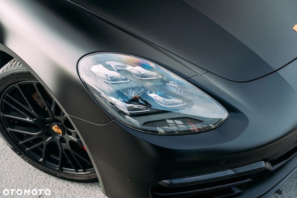 Porsche Panamera - 11