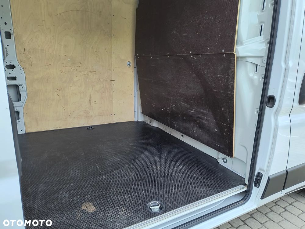 Opel MOVANO - 8