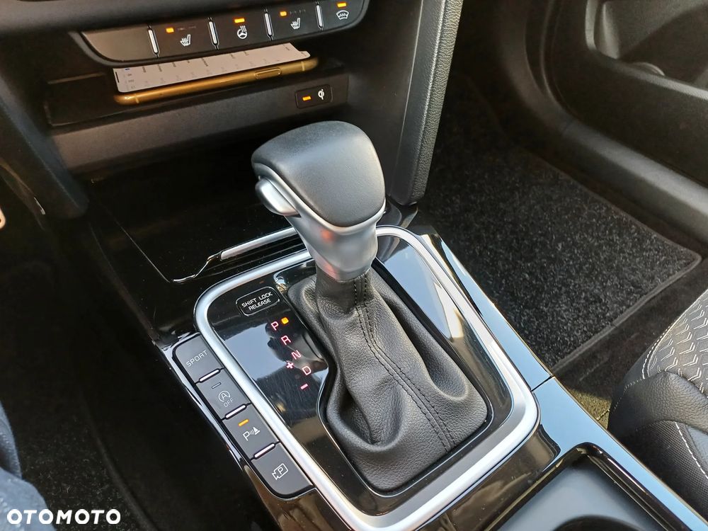 Kia Ceed 1.5 T-GDI Tribute DCT - 27