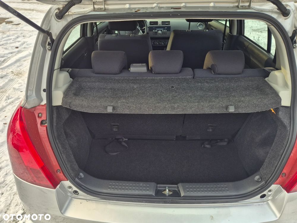 Suzuki Swift 1.3 4x4 Comfort - 10