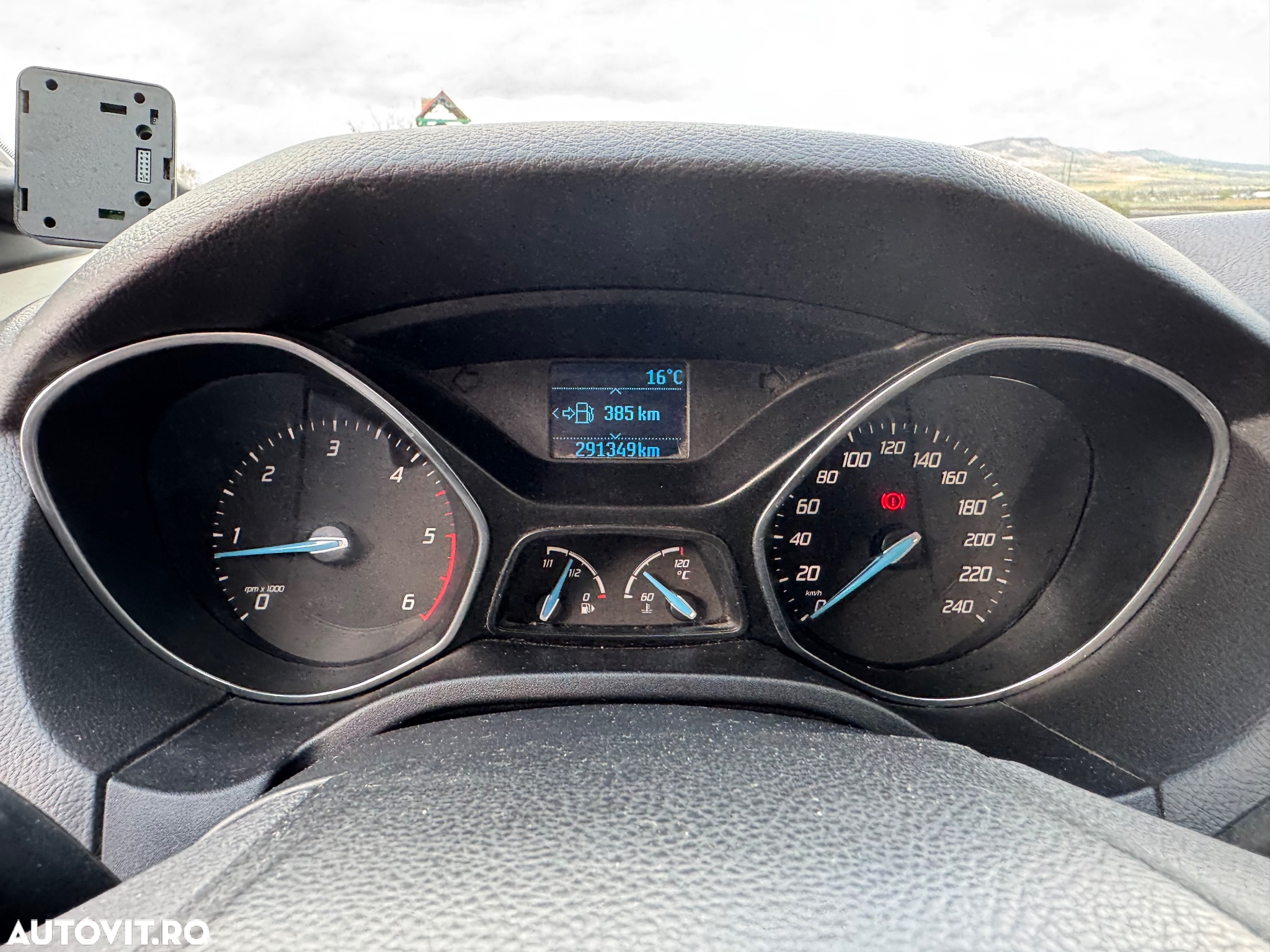 Ford Focus 1.6 TDCi DPF Start-Stopp-System Champions Edition - 11