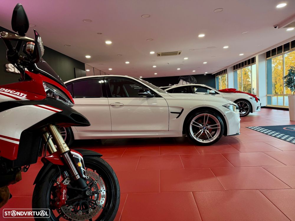 BMW 320 d xDrive Sport Line - 8