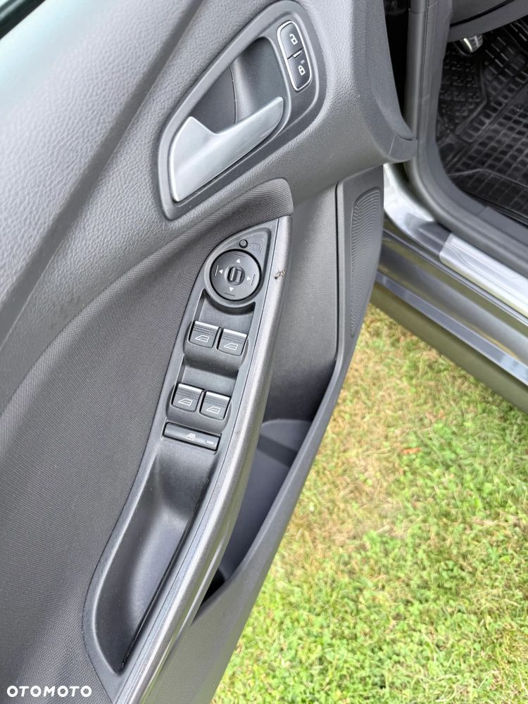 Ford Focus 1.5 EcoBoost ST-Line ASS - 5