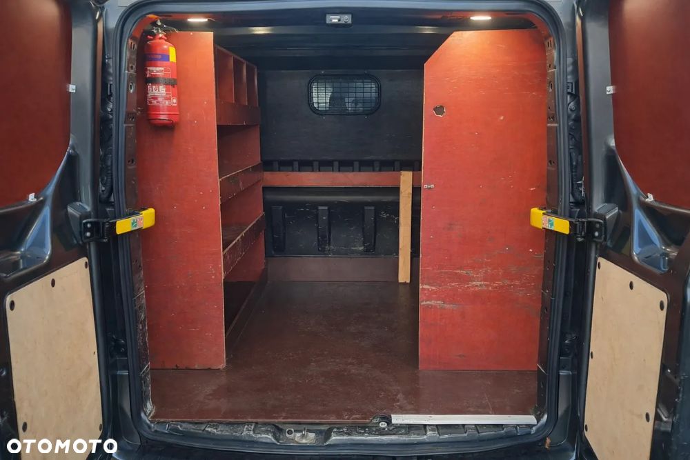 Ford Transit Custom - 16