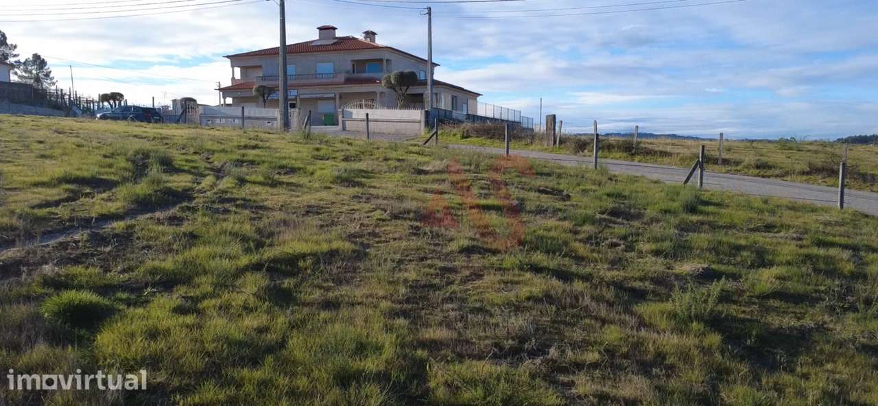Terreno para Construção em Estorãos, Fafe – Excelente Localização com - Grande imagem: 4/5