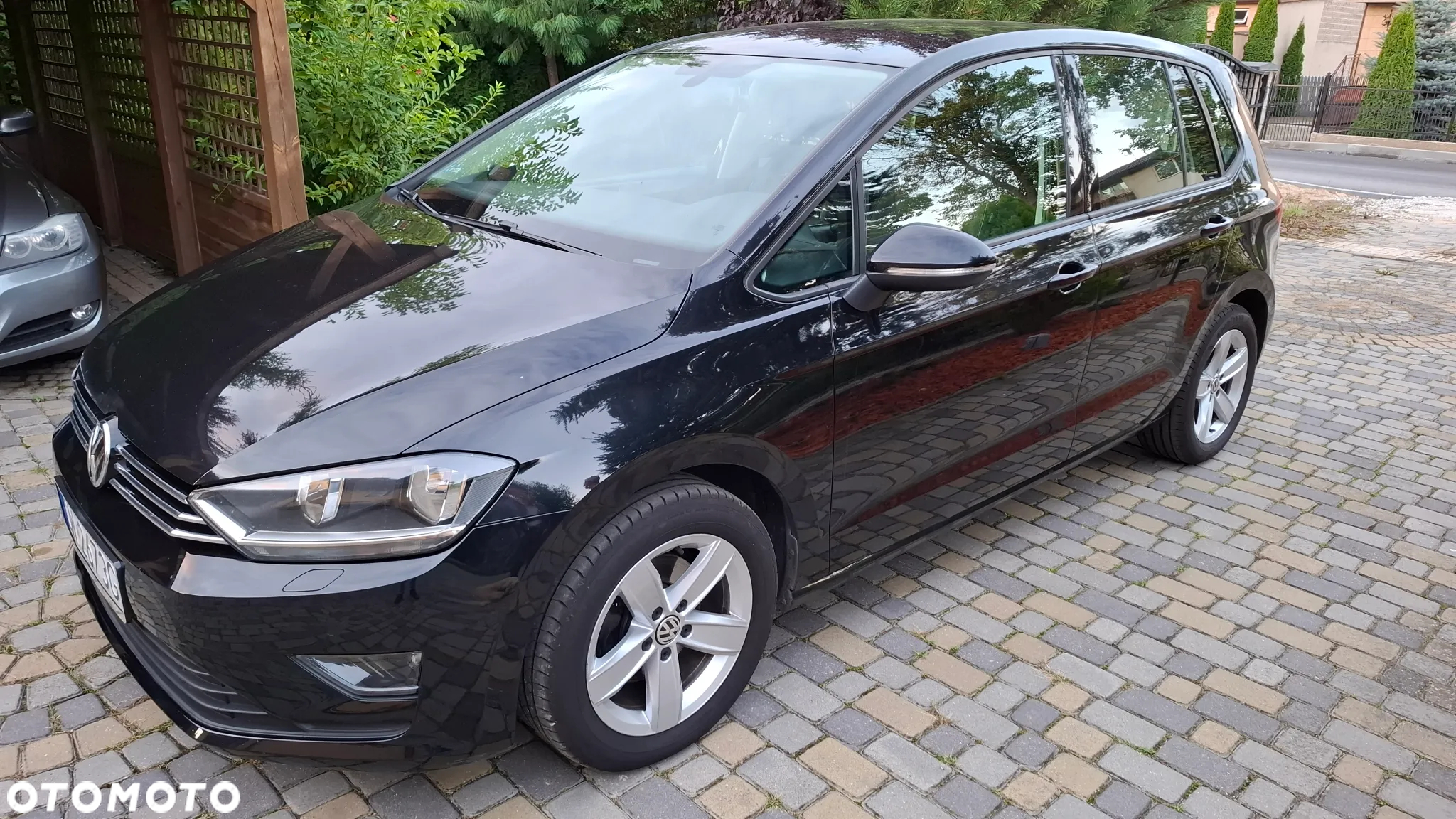Volkswagen Golf Sportsvan 2.0 TDI SCR DSG Comfortline - 5