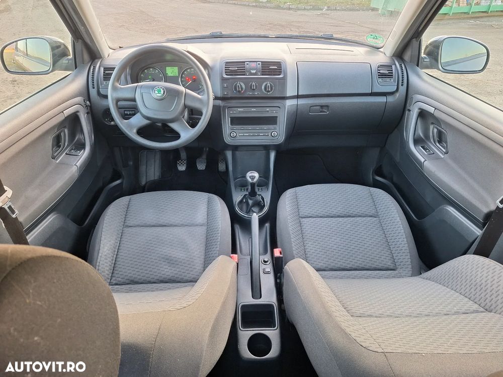 Skoda Fabia 1.2 HTP Ambiente - 3