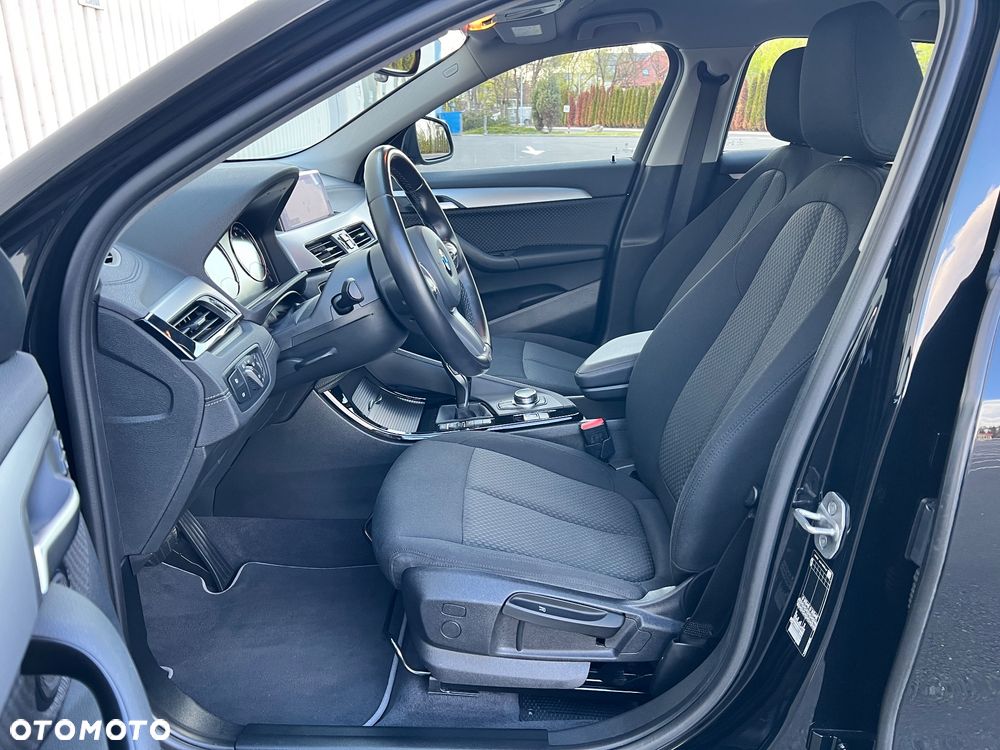 BMW X2 sDrive18i Business Edition - 13
