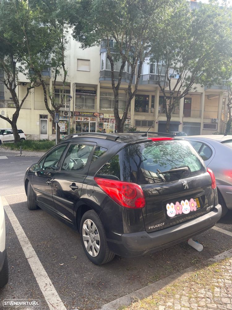 Peugeot 207 95 VTi Urban Style - 4